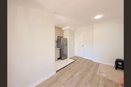 Sala de apartamento para alugar com 3 quartos, 54m² em Vila Rio Branco, Jundiaí