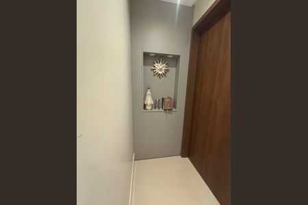 Corredor de apartamento para alugar com 2 quartos, 89m² em Village Veneza, Goiânia