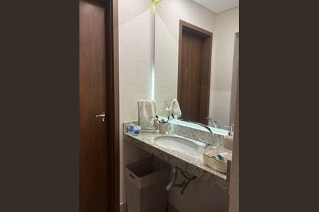 Apartamento para alugar com 89m², 2 quartos e 2 vagas Apartamento para alugar com 89m², 2 quartos e 2 vagasBanheiro