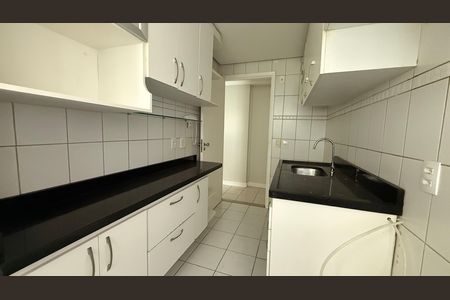 Apartamento para alugar com 58m², 2 quartos e 1 vaga Apartamento para alugar com 58m², 2 quartos e 1 vagaCOZINHA