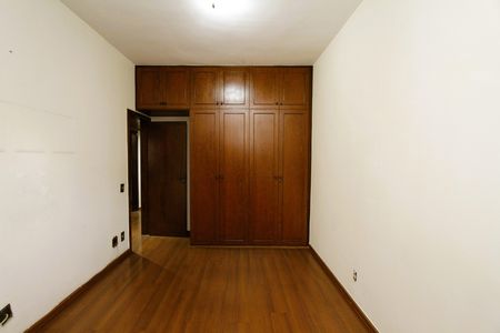 Apartamento à venda com 235m², 4 quartos e 2 vagasQuarto 3