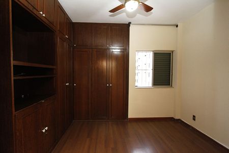 Apartamento à venda com 235m², 4 quartos e 2 vagasQuarto 4 - Suíte