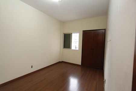 Apartamento à venda com 235m², 4 quartos e 2 vagasQuarto 3