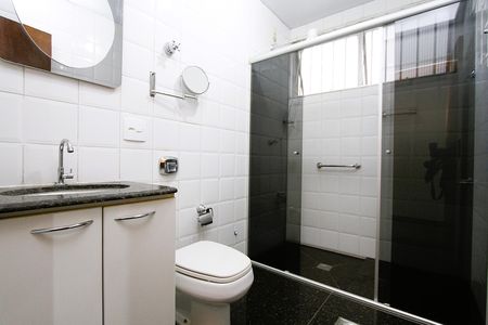 Apartamento à venda com 235m², 4 quartos e 2 vagasBanheiro Social