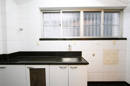 Apartamento à venda com 235m², 4 quartos e 2 vagasCozinha