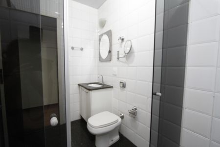 Apartamento à venda com 235m², 4 quartos e 2 vagasBanheiro Social