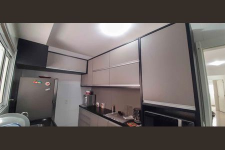 Apartamento à venda com 110m², 3 quartos e 2 vagas Apartamento à venda com 110m², 3 quartos e 2 vagasCozinha