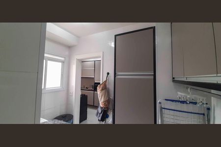 Apartamento à venda com 110m², 3 quartos e 2 vagas Apartamento à venda com 110m², 3 quartos e 2 vagasÁrea de Serviço