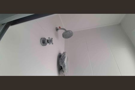 Apartamento à venda com 110m², 3 quartos e 2 vagas Apartamento à venda com 110m², 3 quartos e 2 vagasBanheiro da Suíte