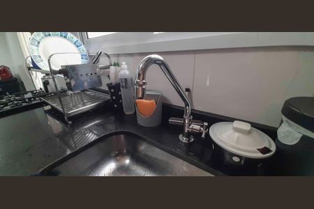 Apartamento à venda com 110m², 3 quartos e 2 vagas Apartamento à venda com 110m², 3 quartos e 2 vagasCozinha