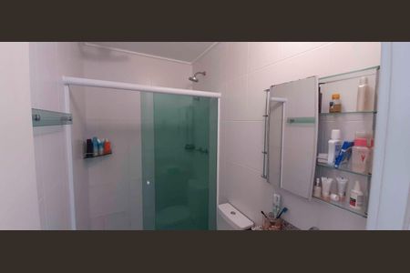 Apartamento à venda com 110m², 3 quartos e 2 vagas Apartamento à venda com 110m², 3 quartos e 2 vagasBanheiro Social