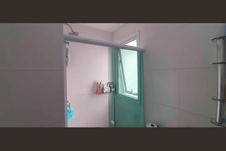 Apartamento à venda com 110m², 3 quartos e 2 vagas Apartamento à venda com 110m², 3 quartos e 2 vagasBanheiro da Suíte