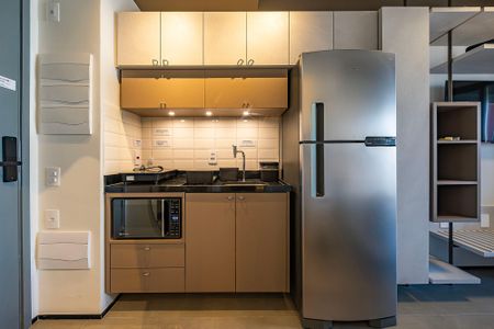 Studio para alugar com 28m², 1 quarto e sem vaga Studio para alugar com 28m², 1 quarto e sem vagaStudio