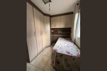 Quarto de apartamento para alugar com 2 quartos, 55m² em Vila Ré, São Paulo