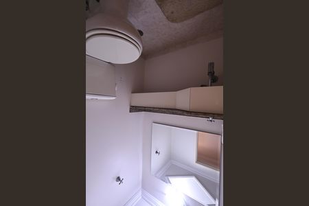 Apartamento à venda com 106m², 3 quartos e 2 vagas Apartamento à venda com 106m², 3 quartos e 2 vagasLavabo