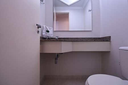 Apartamento à venda com 106m², 3 quartos e 2 vagas Apartamento à venda com 106m², 3 quartos e 2 vagasLavabo