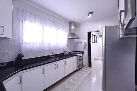 Apartamento à venda com 106m², 3 quartos e 2 vagas Apartamento à venda com 106m², 3 quartos e 2 vagasCozinha