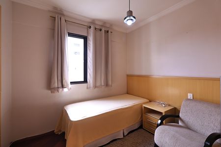 Apartamento à venda com 106m², 3 quartos e 2 vagas Apartamento à venda com 106m², 3 quartos e 2 vagasQuarto 1