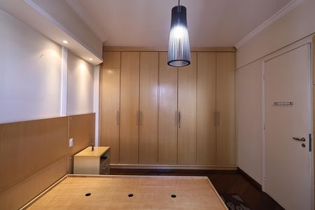 Apartamento à venda com 106m², 3 quartos e 2 vagas Apartamento à venda com 106m², 3 quartos e 2 vagasSuite