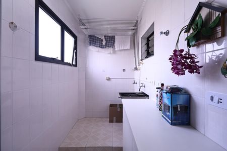 Apartamento à venda com 106m², 3 quartos e 2 vagas Apartamento à venda com 106m², 3 quartos e 2 vagasLavanderia