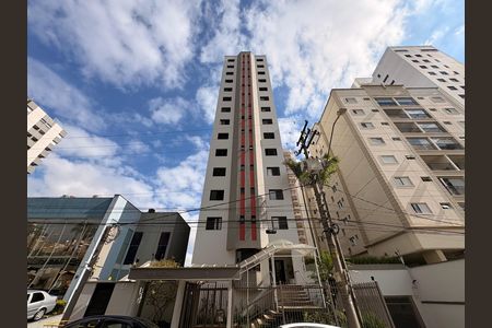Apartamento à venda com 106m², 3 quartos e 2 vagas Apartamento à venda com 106m², 3 quartos e 2 vagasFachada