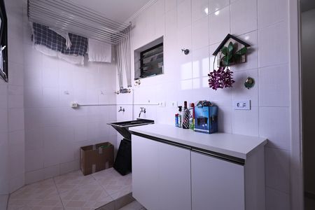 Apartamento à venda com 106m², 3 quartos e 2 vagas Apartamento à venda com 106m², 3 quartos e 2 vagasLavanderia