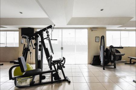 Apartamento para alugar com 72m², 3 quartos e 1 vaga Apartamento para alugar com 72m², 3 quartos e 1 vagaÁrea comum - Academia