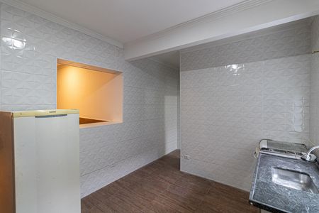 Cozinha de casa para alugar com 1 quarto, 35m² em Penha de França, São Paulo