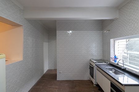 Cozinha de casa para alugar com 1 quarto, 35m² em Penha de França, São Paulo
