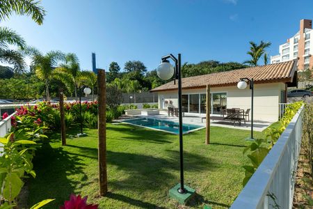 Apartamento à venda com 300m², 3 quartos e 3 vagas Apartamento à venda com 300m², 3 quartos e 3 vagasÁrea comum