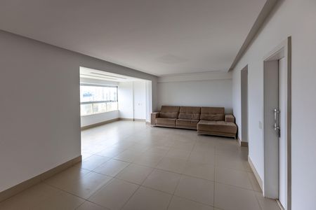 Apartamento para alugar com 153m², 4 quartos e 3 vagas Apartamento para alugar com 153m², 4 quartos e 3 vagasSala 1