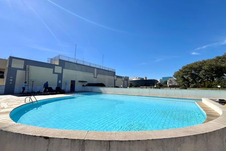 Apartamento para alugar com 39m², 1 quarto e 1 vaga Apartamento para alugar com 39m², 1 quarto e 1 vagaÁrea comum - Piscina