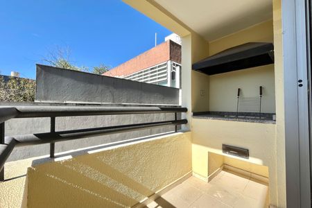Apartamento para alugar com 39m², 1 quarto e 1 vaga Apartamento para alugar com 39m², 1 quarto e 1 vagaVaranda