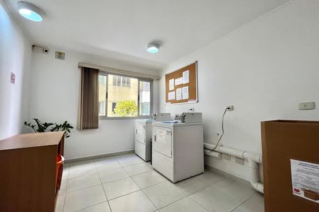 Apartamento para alugar com 39m², 1 quarto e 1 vaga Apartamento para alugar com 39m², 1 quarto e 1 vagaÁrea comum - Lavanderia