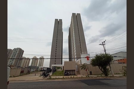Apartamento para alugar com 34m², 2 quartos e sem vaga Apartamento para alugar com 34m², 2 quartos e sem vagaFachada
