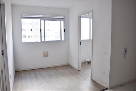 Sala de apartamento para alugar com 2 quartos, 34m² em Jardim Pereira Leite, São Paulo