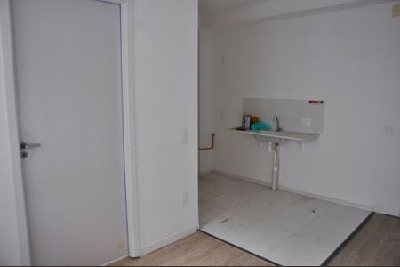 Apartamento para alugar com 34m², 2 quartos e sem vaga Apartamento para alugar com 34m², 2 quartos e sem vagaSala