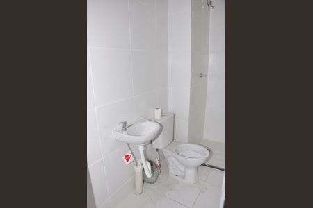 Apartamento para alugar com 34m², 2 quartos e sem vaga Apartamento para alugar com 34m², 2 quartos e sem vagaBanheiro Social