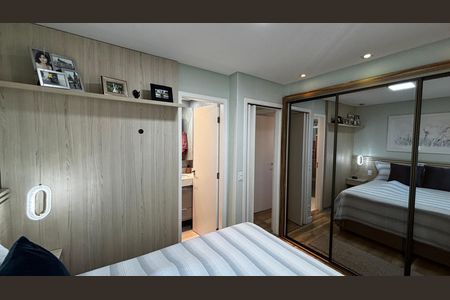 Apartamento à venda com 75m², 3 quartos e 2 vagas Apartamento à venda com 75m², 3 quartos e 2 vagasSuite