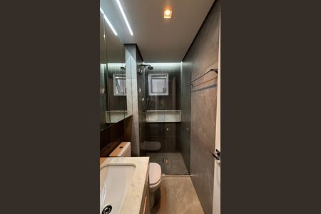 Apartamento à venda com 75m², 3 quartos e 2 vagas Apartamento à venda com 75m², 3 quartos e 2 vagasBanheiro