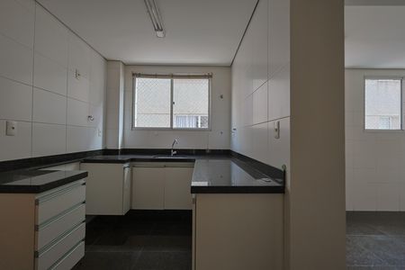 Apartamento à venda com 144m², 3 quartos e 3 vagas
