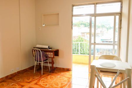 Sala de apartamento para alugar com 2 quartos, 140m² em Lins de Vasconcelos, Rio de Janeiro