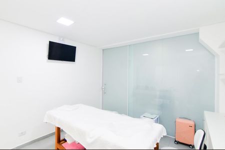 Quarto de apartamento para alugar com 1 quarto, 17m² em Jardim Vila Galvao, Guarulhos