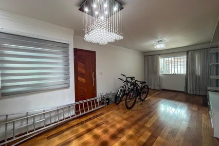 Casa para alugar com 250m², 4 quartos e 4 vagasSala