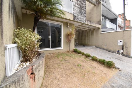 Casa de condomínio para alugar com 123m², 2 quartos e 1 vagaVaranda/Garagem