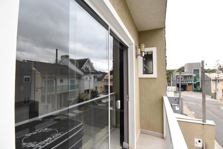 Sacada da Suíte 2 de casa de condomínio para alugar com 2 quartos, 123m² em Cachoeira, Curitiba