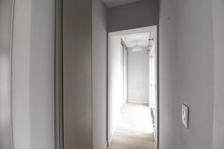 Casa de condomínio para alugar com 123m², 2 quartos e 1 vagaCorredor