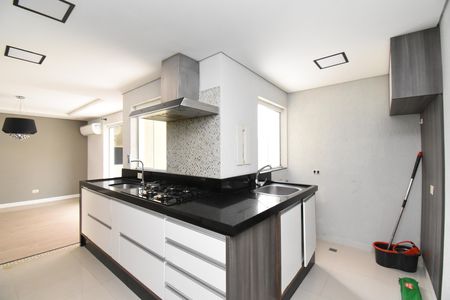Casa de condomínio para alugar com 123m², 2 quartos e 1 vagaCozinha e Área de Serviço