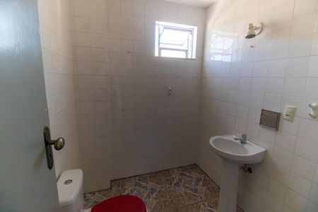 Apartamento à venda com 75m², 2 quartos e 1 vaga Apartamento à venda com 75m², 2 quartos e 1 vagaBanheiro