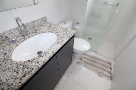 Apartamento para alugar com 66m², 3 quartos e 2 vagasBanheiro da Suíte